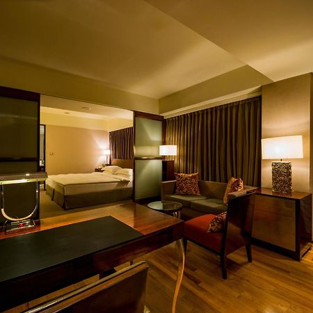 Les Suites Taipei - Da An Esterno foto