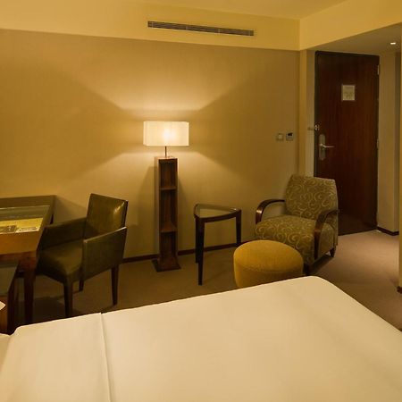 Les Suites Taipei - Da An Esterno foto