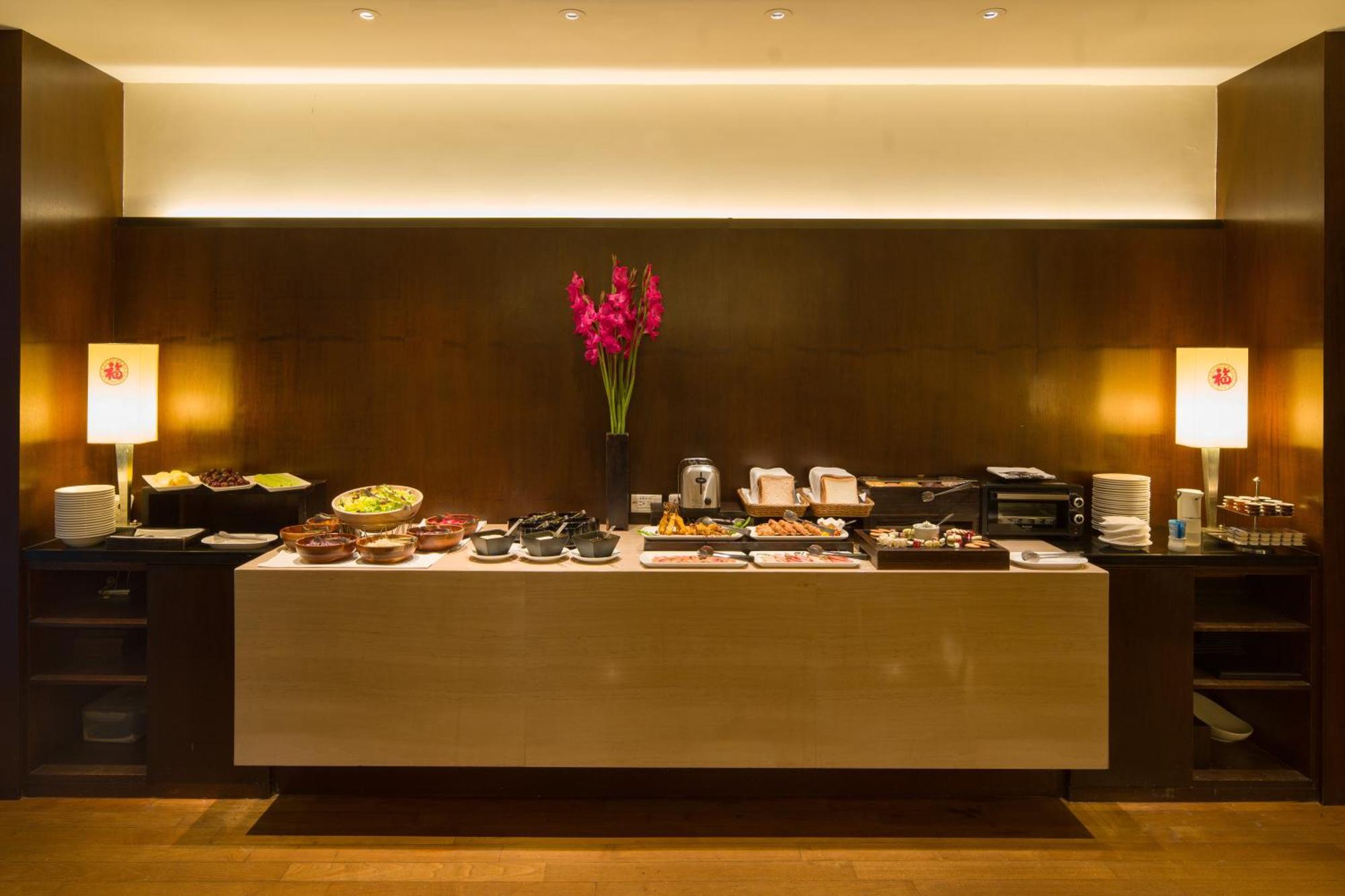 Les Suites Taipei - Da An Esterno foto