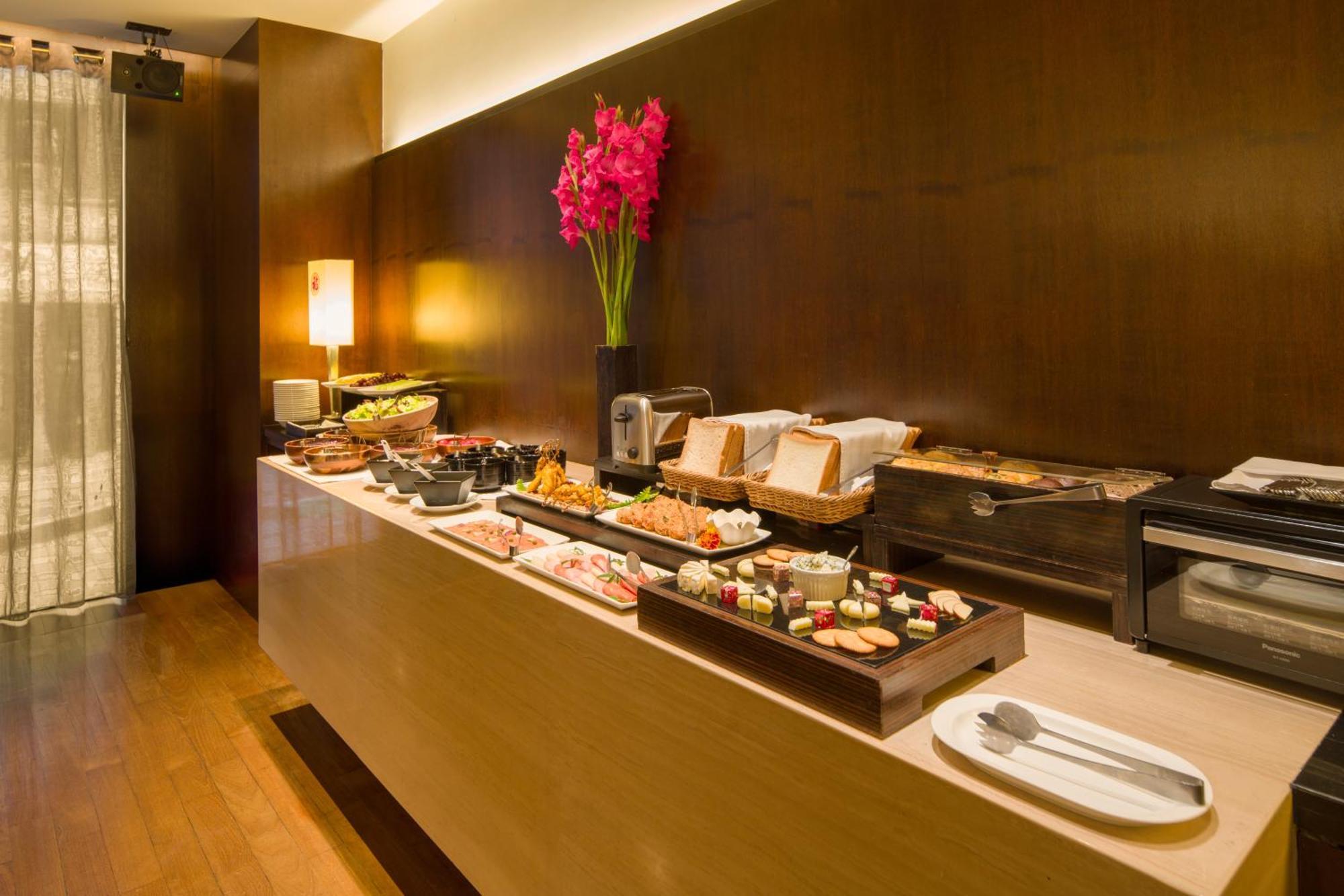 Les Suites Taipei - Da An Esterno foto